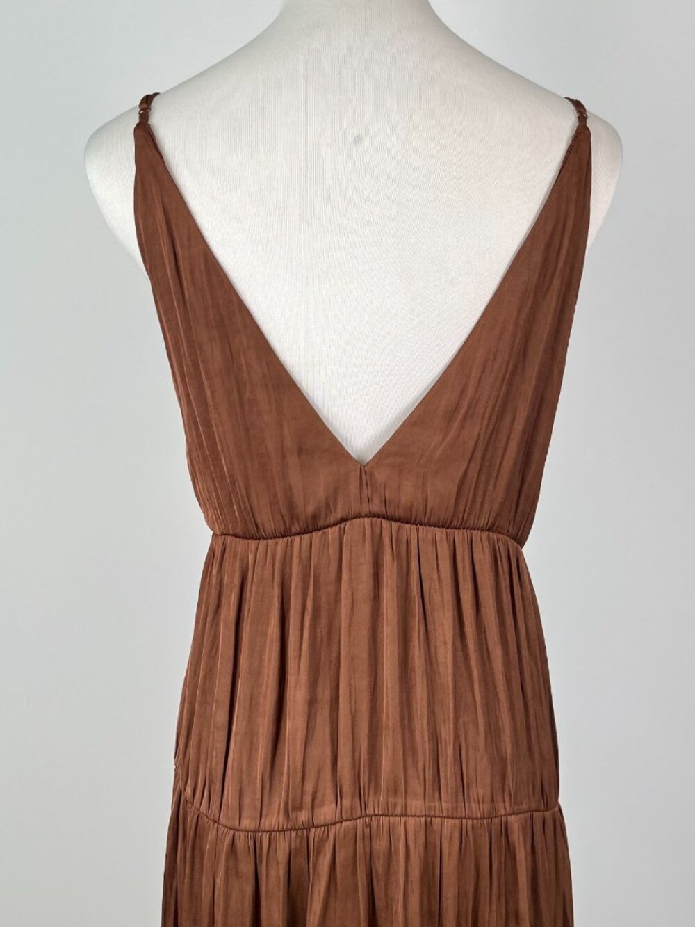 NWOT Farm Rio Ruffled Sleeveless V-Neck Midi Dress Brown Size L - Picture 8 of 16